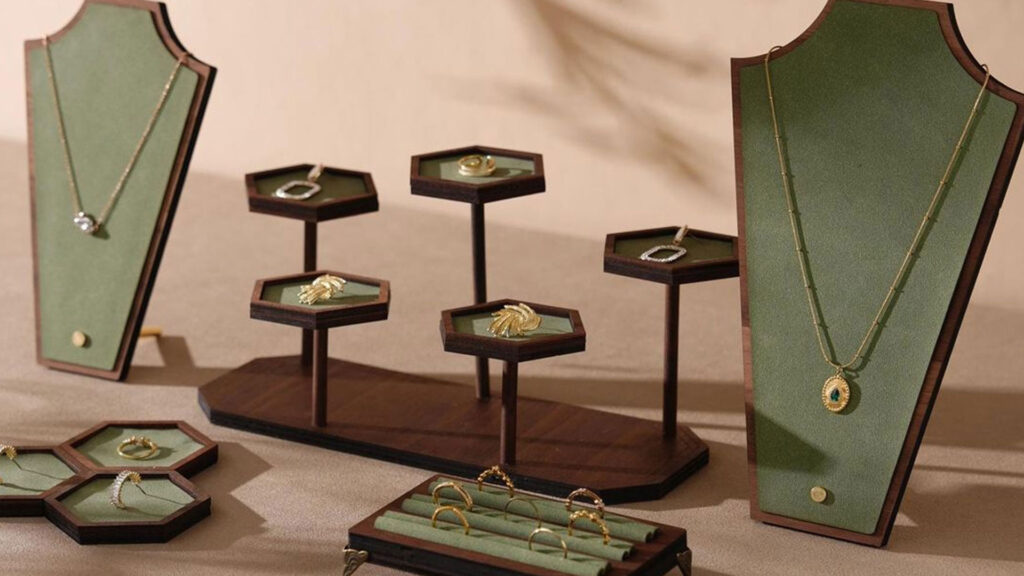 انواع مانکن طلافروشی