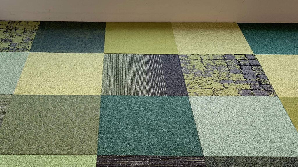 موکت کف پوش تایل